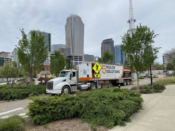 commercial mulch services charlotte nc